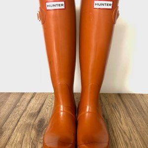 Hunter Women's Original Tall Rain Boots and Socks